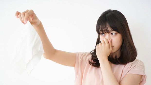 penyebab-dan-cara-mengatasi-keputihan-bau